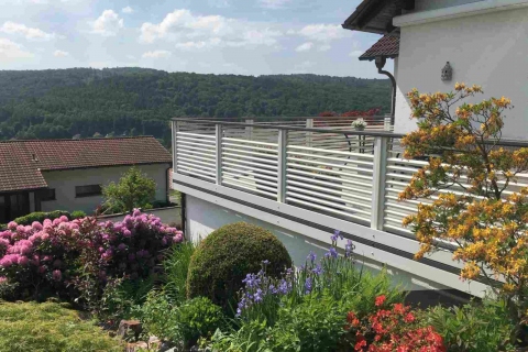 W179-Waagerecht-Aluminium-Balkone-Balkongelaender-Rieb-Balkone-Wartungsfrei-Gelaender-Nie-mehr-Streichen