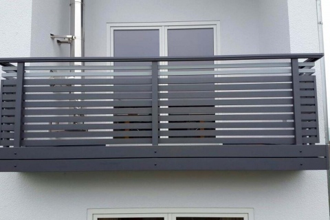 W184-Waagerecht-Aluminium-Balkone-Balkongelaender-Rieb-Balkone-Wartungsfrei-Gelaender-Nie-mehr-Streichen