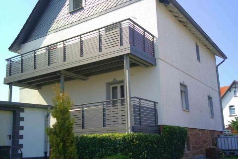 W194-Waagerecht-Aluminium-Balkone-Balkongelaender-Rieb-Balkone-Wartungsfrei-Gelaender-Nie-mehr-Streichen