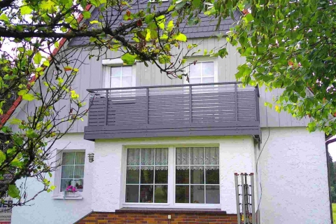 W196-Waagerecht-Aluminium-Balkone-Balkongelaender-Rieb-Balkone-Wartungsfrei-Gelaender-Nie-mehr-Streichen