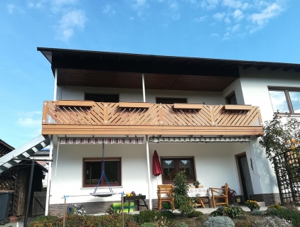 H044-Franken-Rieb-Balkone-Geländer-Aluminium-Wartungsfrei-Balkongeländer-Renovierung-Witterungsbeständig.jpg