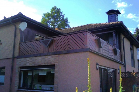 D012-Diagonal-Aluminium-Balkone-Balkongelaender-Rieb-Balkone-Wartungsfrei-Gelaender-Nie-mehr-Streichen