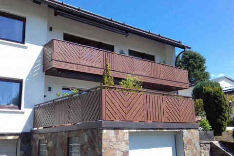 D032-Diagonal-Aluminium-Balkone-Balkongelaender-Rieb-Balkone-Wartungsfrei-Gelaender-Nie-mehr-Streichen