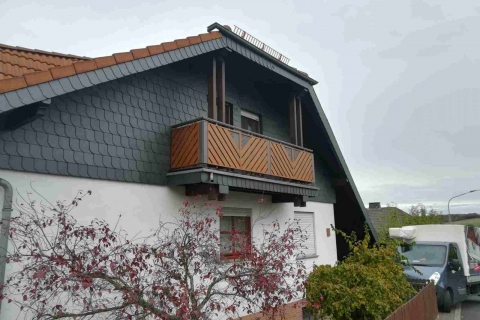 D044-Diagonal-Aluminium-Balkone-Balkongelaender-Rieb-Balkone-Wartungsfrei-Gelaender-Nie-mehr-Streichen