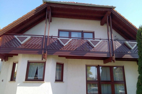 D046-Diagonal-Aluminium-Balkone-Balkongelaender-Rieb-Balkone-Wartungsfrei-Gelaender-Nie-mehr-Streichen