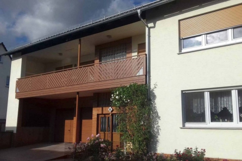 D051-Diagonal-Aluminium-Balkone-Balkongelaender-Rieb-Balkone-Wartungsfrei-Gelaender-Nie-mehr-Streichen