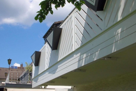 D066-Diagonal-Aluminium-Balkone-Balkongelaender-Rieb-Balkone-Wartungsfrei-Gelaender-Nie-mehr-Streichen