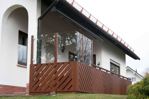 D106-Diagonal-Aluminium-Balkone-Balkongelaender-Rieb-Balkone-Wartungsfrei-Gelaender-Nie-mehr-Streichen