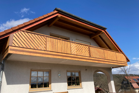 D173-Diagonal-Aluminium-Balkone-Balkongelaender-Rieb-Balkone-Wartungsfrei-Gelaender-Nie-mehr-Streichen