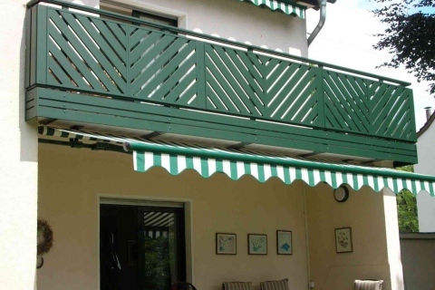 D194-Diagonal-Aluminium-Balkone-Balkongelaender-Rieb-Balkone-Wartungsfrei-Gelaender-Nie-mehr-Streichen