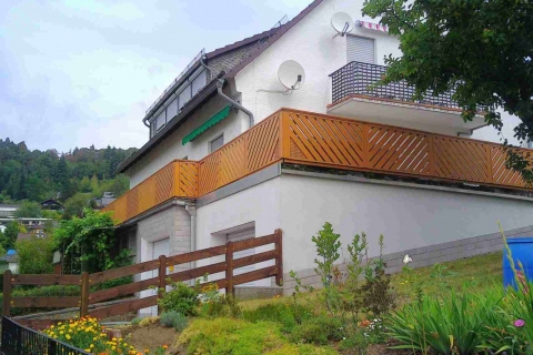 D196-Diagonal-Aluminium-Balkone-Balkongelaender-Rieb-Balkone-Wartungsfrei-Gelaender-Nie-mehr-Streichen