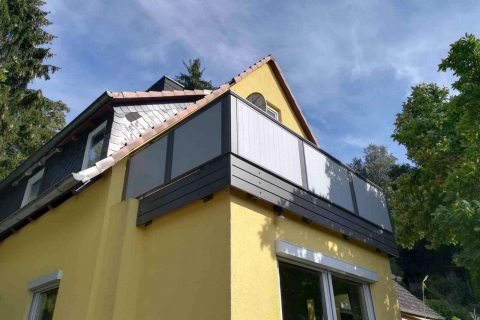 GS003-Aluminium-Balkone-Balkongelaender-Rieb-Balkone-Wartungsfrei-Gelaender-Nie-mehr-Streichen