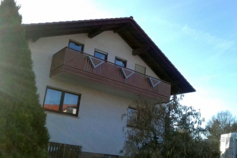 GS013-Aluminium-Balkone-Balkongelaender-Rieb-Balkone-Wartungsfrei-Gelaender-Nie-mehr-Streichen