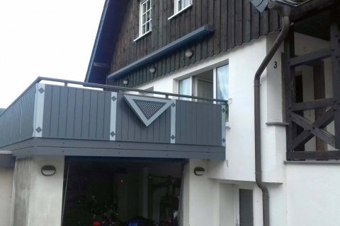 GS197-Aluminium-Balkone-Balkongelaender-Rieb-Balkone-Wartungsfrei-Gelaender-Nie-mehr-Streichen