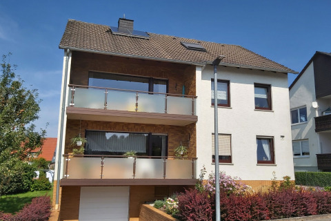 G177-Glas-Aluminium-Balkone-Balkongelaender-Rieb-Balkone-Wartungsfrei-Gelaender-Nie-mehr-Streichen