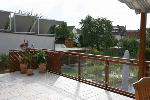 G185-Glas-Aluminium-Balkone-Balkongelaender-Rieb-Balkone-Wartungsfrei-Gelaender-Nie-mehr-Streichen