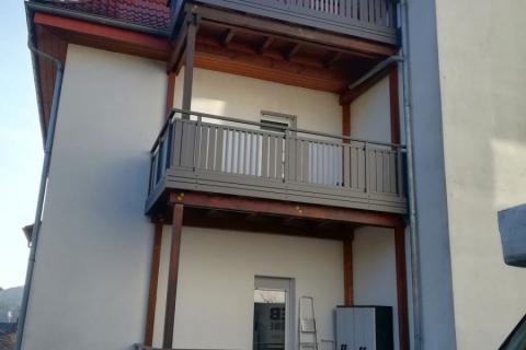 M009-Aluminium-Balkone-Balkongelaender-Rieb-Balkone-Wartungsfrei-Gelaender-Nie-mehr-Streichen