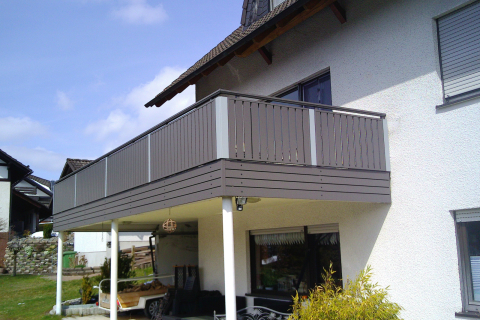 S160-Aluminium-Balkone-Balkongelaender-Rieb-Balkone-Wartungsfrei-Gelaender-Nie-mehr-Streichen