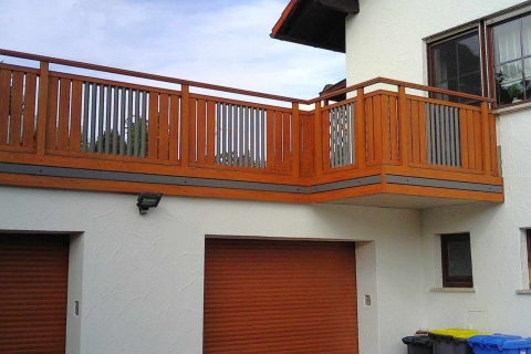 S015-Aluminium-Balkone-Balkongelaender-Rieb-Balkone-Wartungsfrei-Gelaender-Nie-mehr-Streichen