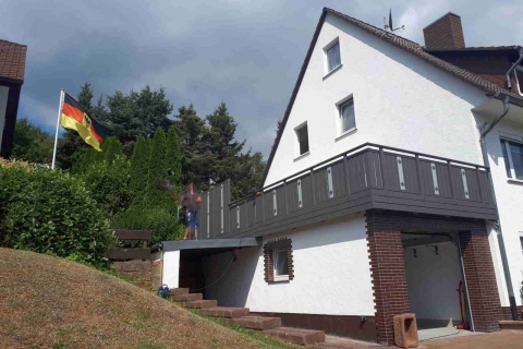 S037-Aluminium-Balkone-Balkongelaender-Rieb-Balkone-Wartungsfrei-Gelaender-Nie-mehr-Streichen