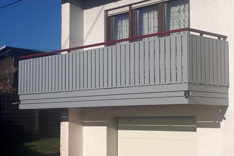 S044-Aluminium-Balkone-Balkongelaender-Rieb-Balkone-Wartungsfrei-Gelaender-Nie-mehr-Streichen