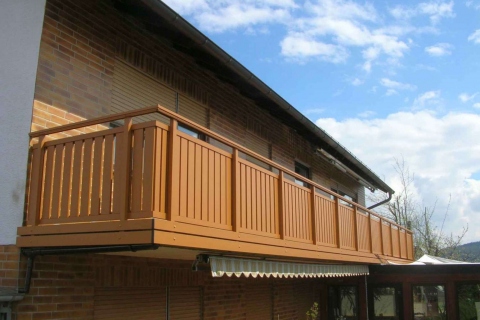 S062-Aluminium-Balkone-Balkongelaender-Rieb-Balkone-Wartungsfrei-Gelaender-Nie-mehr-Streichen