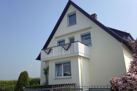 S072-Aluminium-Balkone-Balkongelaender-Rieb-Balkone-Wartungsfrei-Gelaender-Nie-mehr-Streichen