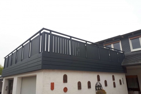 S084-Aluminium-Balkone-Balkongelaender-Rieb-Balkone-Wartungsfrei-Gelaender-Nie-mehr-Streichen