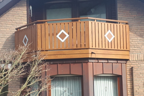 S135-Aluminium-Balkone-Balkongelaender-Rieb-Balkone-Wartungsfrei-Gelaender-Nie-mehr-Streichen