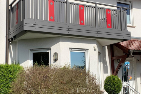 S144-Aluminium-Balkone-Balkongelaender-Rieb-Balkone-Wartungsfrei-Gelaender-Nie-mehr-Streichen