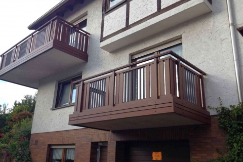 S170-Aluminium-Balkone-Balkongelaender-Rieb-Balkone-Wartungsfrei-Gelaender-Nie-mehr-Streichen