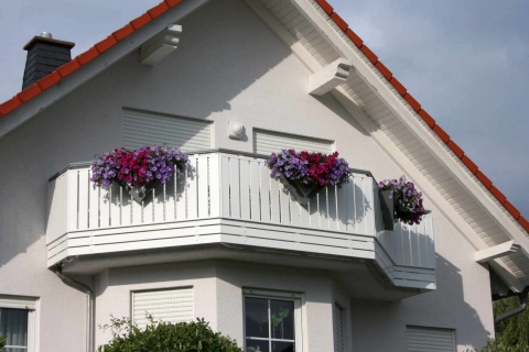 S171-Aluminium-Balkone-Balkongelaender-Rieb-Balkone-Wartungsfrei-Gelaender-Nie-mehr-Streichen