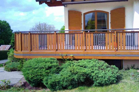 S200-Aluminium-Balkone-Balkongelaender-Rieb-Balkone-Wartungsfrei-Gelaender-Nie-mehr-Streichen