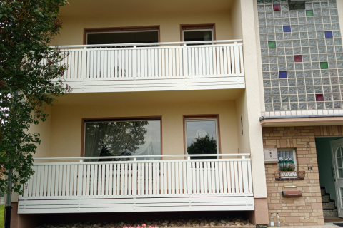 S207-Aluminium-Balkone-Balkongelaender-Rieb-Balkone-Wartungsfrei-Gelaender-Nie-mehr-Streichen