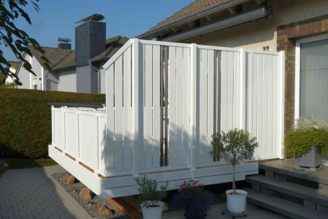 T001-Aluminium-Balkone-Balkongelaender-Rieb-Balkone-Wartungsfrei-Gelaender-Nie-mehr-Streichen