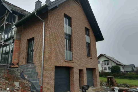 T003-Aluminium-Balkone-Balkongelaender-Rieb-Balkone-Wartungsfrei-Gelaender-Nie-mehr-Streichen