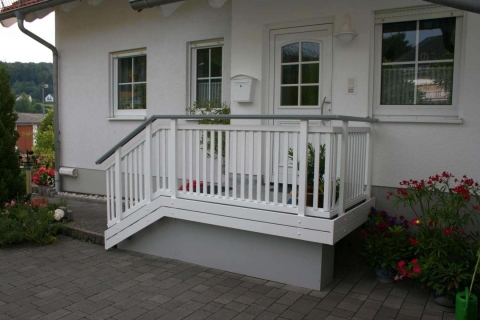 T030-Aluminium-Balkone-Balkongelaender-Rieb-Balkone-Wartungsfrei-Gelaender-Nie-mehr-Streichen