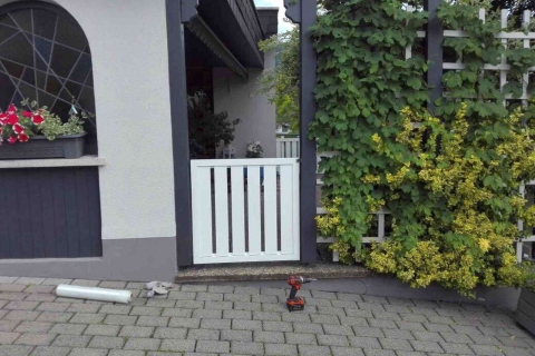 T044-Aluminium-Balkone-Balkongelaender-Rieb-Balkone-Wartungsfrei-Gelaender-Nie-mehr-Streichen