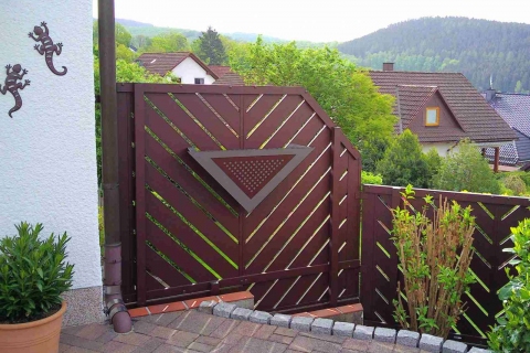 T191-Aluminium-Balkone-Balkongelaender-Rieb-Balkone-Wartungsfrei-Gelaender-Nie-mehr-Streichen