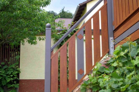 T192-Aluminium-Balkone-Balkongelaender-Rieb-Balkone-Wartungsfrei-Gelaender-Nie-mehr-Streichen