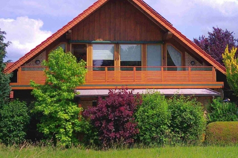 W004-Waagerecht-Aluminium-Balkone-Balkongelaender-Rieb-Balkone-Wartungsfrei-Gelaender-Nie-mehr-Streichen