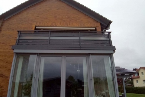 W012-Waagerecht-Aluminium-Balkone-Balkongelaender-Rieb-Balkone-Wartungsfrei-Gelaender-Nie-mehr-Streichen