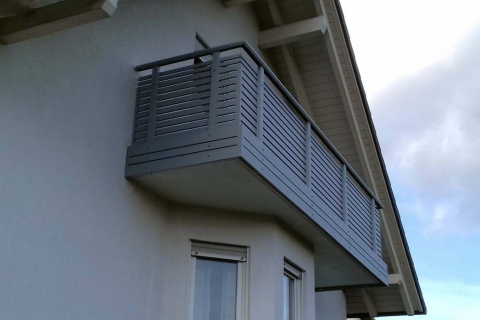 W018-Waagerecht-Aluminium-Balkone-Balkongelaender-Rieb-Balkone-Wartungsfrei-Gelaender-Nie-mehr-Streichen