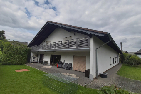 W042-Waagerecht-Aluminium-Balkone-Balkongelaender-Rieb-Balkone-Wartungsfrei-Gelaender-Nie-mehr-Streichen