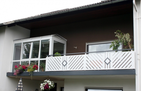 R006-Komination-Rieb-Balkone-Geländer-Aluminium-Wartungsf
