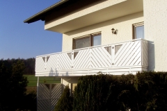 R046-Franken-Rieb-Balkone-Geländer-Aluminium-Wartungsfrei-Balkongeländer-Renovierung-Witterungsbeständig.jpg