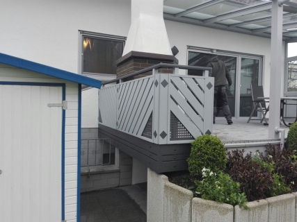 R090-Franken-Rieb-Balkone-Geländer-Aluminium-Wartungsfrei-Balkongeländer-Renovierung-Witterungsbeständig