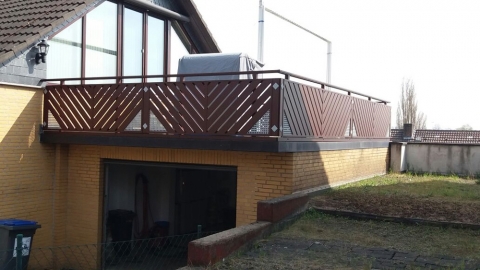 R091-Franken-Rieb-Balkone-Geländer-Aluminium-Wartungsfrei-Balkongeländer-Renovierung-Witterungsbeständig